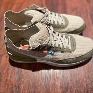 Nike Waffle Premium Size 11